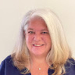 Meet your Posher, Claudia